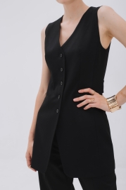 Жилет черый