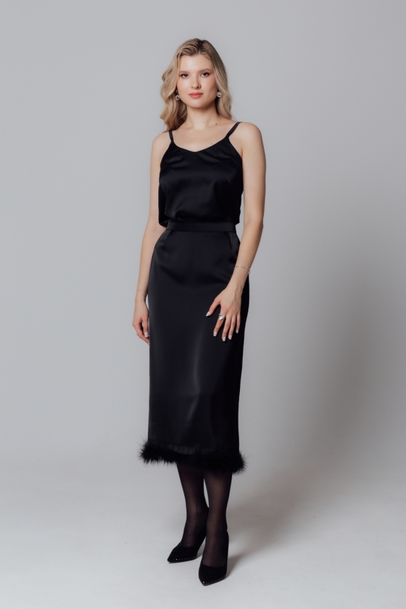 Юбка атласная с перьями фото 5