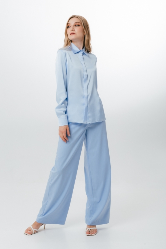 Блузка в голубом цвете фото 2